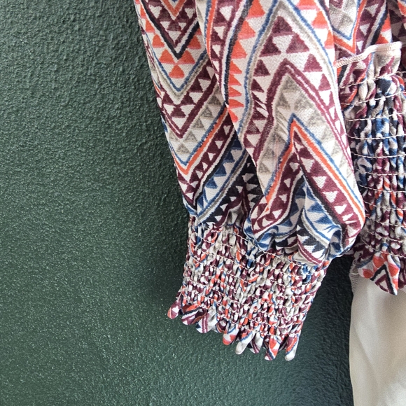 Melanie Lyne NWT Zigzag High Neck Blouse Sz 8 - Picture 7 of 13